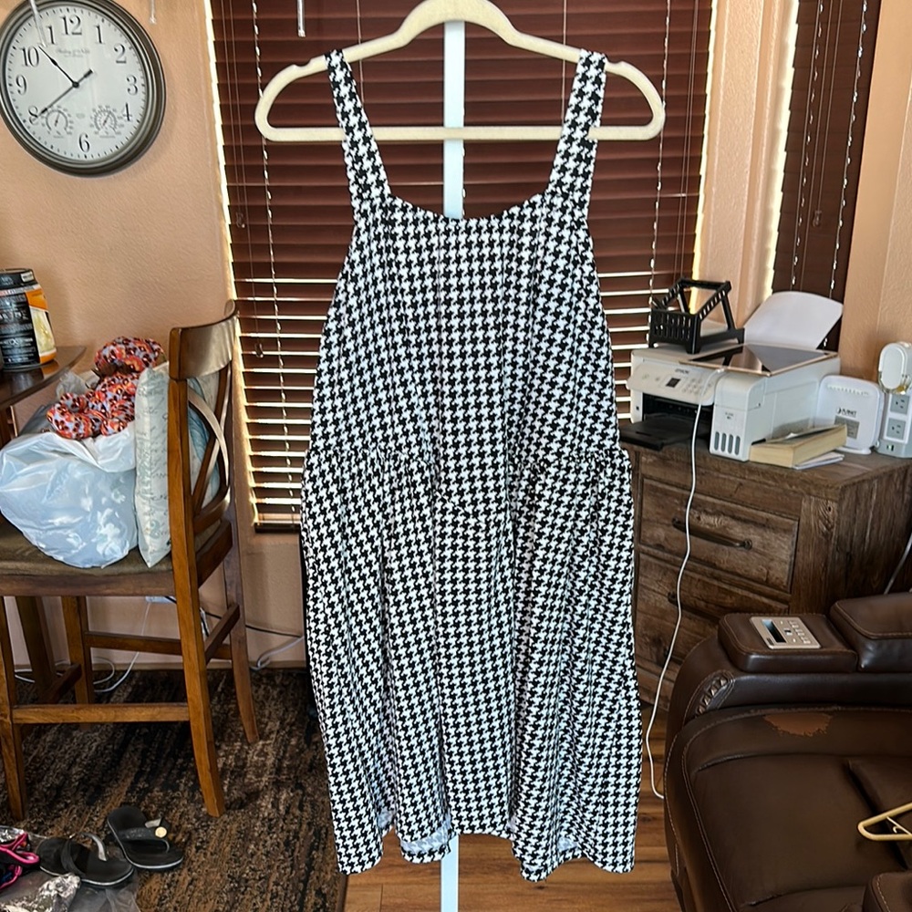 SHEIN Black and White Houndstooth Women's Dress